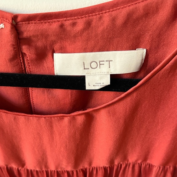 LOFT Ruffled Rust Colored Blouse - Picture 2 of 7
